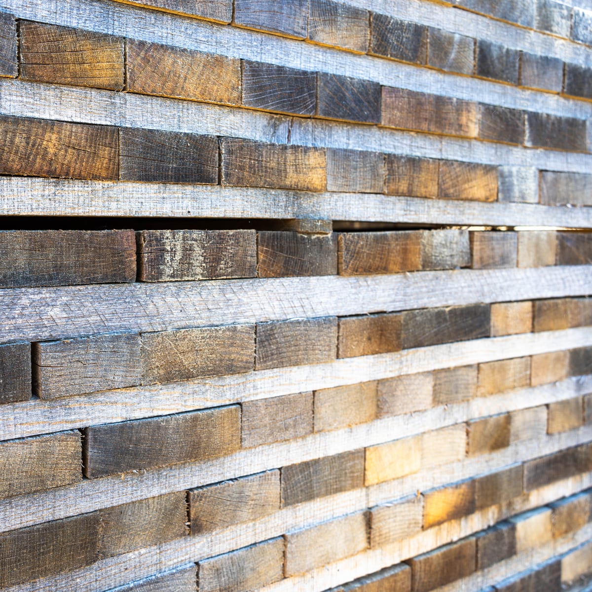 Stave for wine barrels